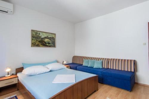 Two-Bedroom Apartment Standard image 3