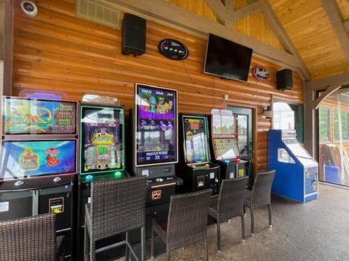 Lena's Northern Pines Resort - image 6