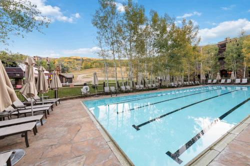 536 Elkhorn Luxury Home by East West Hospitality in Beaver Creek, USA