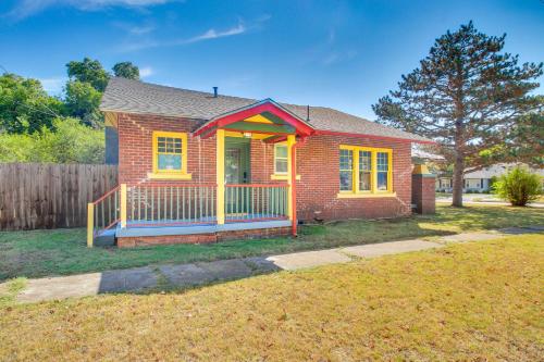Walk to Town and 3 Mi to Fort Sill Home in Lawton! in Lawton, USA