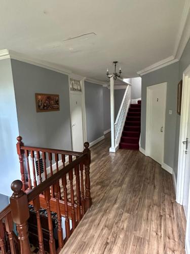 Ruxley Rooms near The Charlotte