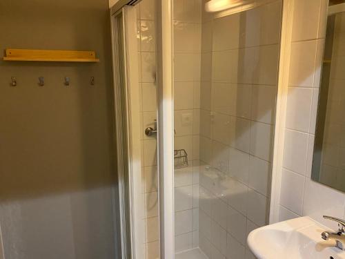 Apartment image 10