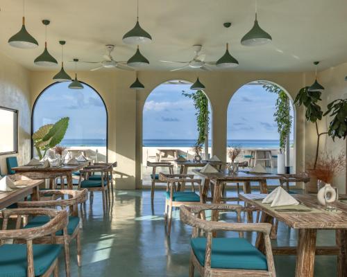 مطعم, Isla Retreat in جويدهو أتول