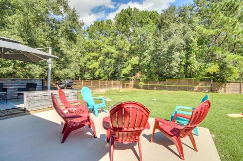 Less Than 1 Mi to Beach - Home with Deck and Yard in Waveland!