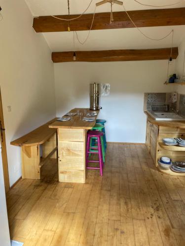 مطبخ, Lou Grana in Le Collet De Deze