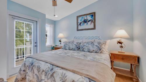 Keysie Does It by Last Key Realty in Cudjoe Key, USA