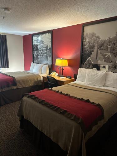 2 double beds