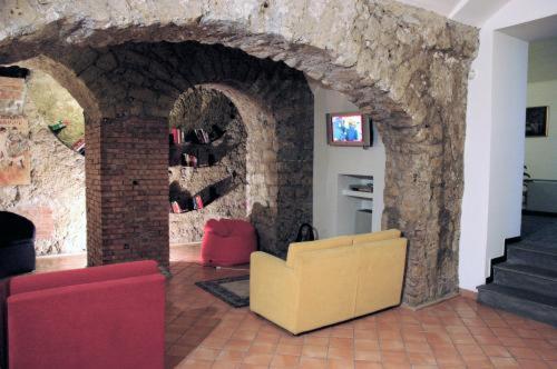 Caravaggio Hotel - image 13