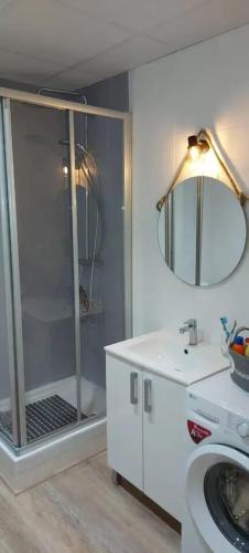 Beautiful apartment in Cala en Blanes - 45 m² with shared pool Beautiful apartment in Cala en Blanes - 45 m² with shared pool