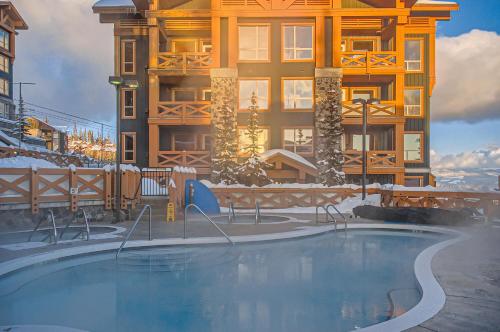 Stonegate Resort Unit A305 in Big White, Canada