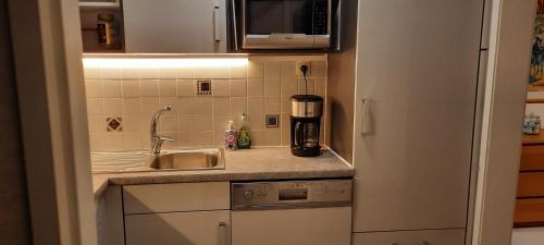 Fasilitas, Cozy apartment with sea view and parking place in Bredene