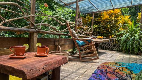 Ave de Montaña Cabañas (Ave de Montana Cabanas) in Калабазо