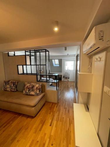 Spring apartment, Skopje (photo 3)