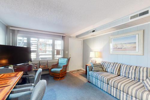 Old Wharf near Macky's Bayside Bar & Grill