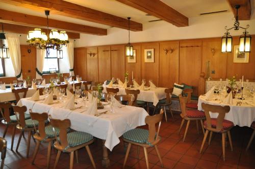 Étterem, Gasthaus Glaser in Aigen