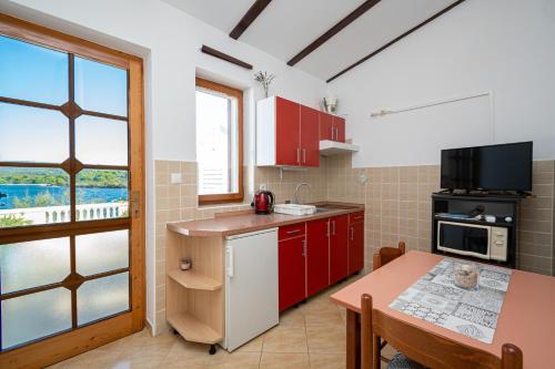 Apartment Veli Rat 438b - main image