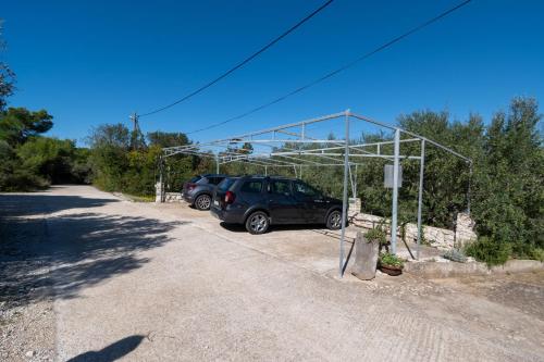 Apartment Veli Rat 438b - image 6