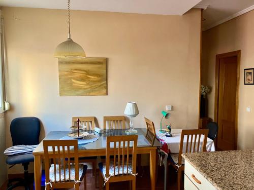 Classical big apartment one bedroom in RUZAFA - WIFI possible, Valencia (photo 3)