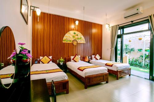 3 twin beds