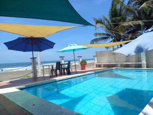 MARDEORO BEACH HOUSE in 巴拉德聖地亞哥