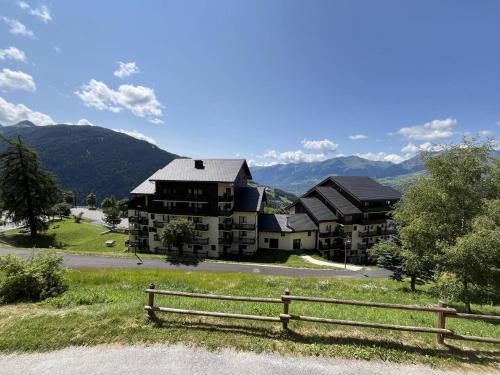 Studio renove de 26 m² pour 4 pers avec balcon, acces pistes, animaux admis - Vallandry - FR-1-757-1 in Peisey-Nancroix