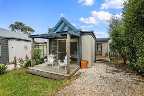 Otway Vista Five - BYO Linen