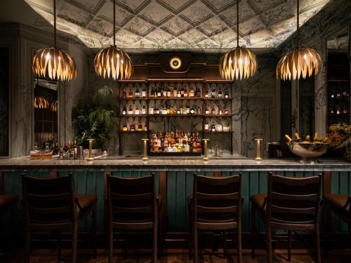 Dusit Thani Bangkok - image 4