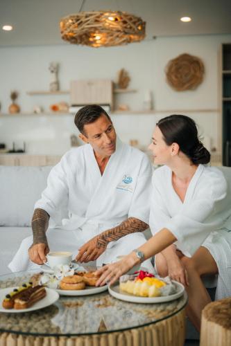 Beachfront Secret Tides Villa Mar