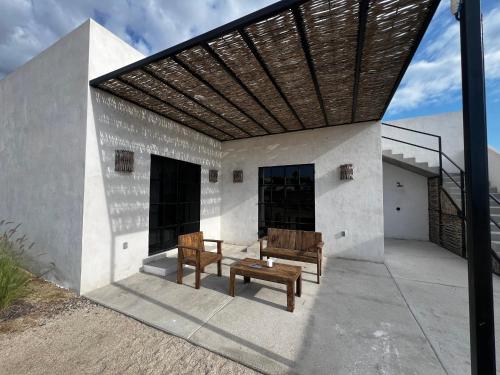 Ocean View, Gorgeous Rooftop, AC, Wifi & Peaceful in Todos Santos, Mexico