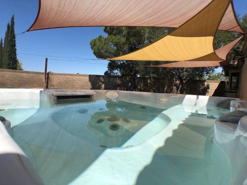 Oasis Hm near Rancho Vista- Shared Hm in Palmdale