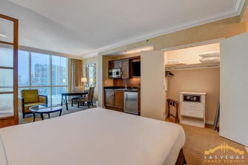 Strip Views, King Bed & Jacuzzi - MGM Signature, Las Vegas (foto 7)