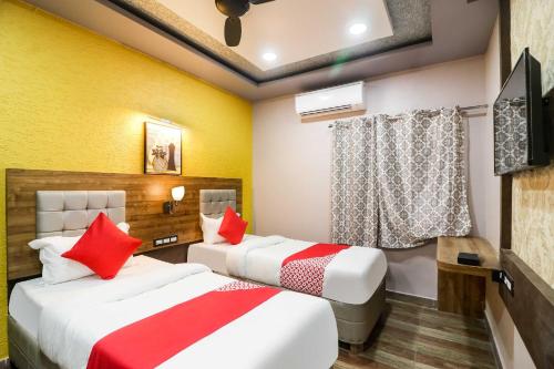 Hotel O Padma Manor