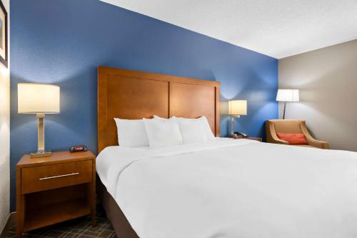 Comfort Inn Joliet West I-80 Comfort Inn Joliet West I-80