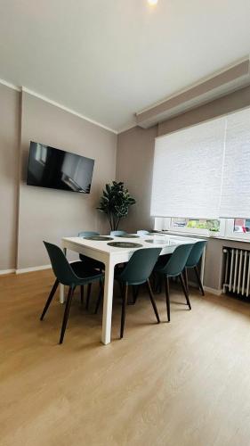 Haus Rasink I Monteure I Teams I 160m2 I 5 Z I Terrasse I P I 2 WC I Küche I Smart TV in Ibbenbüren, Deutschland