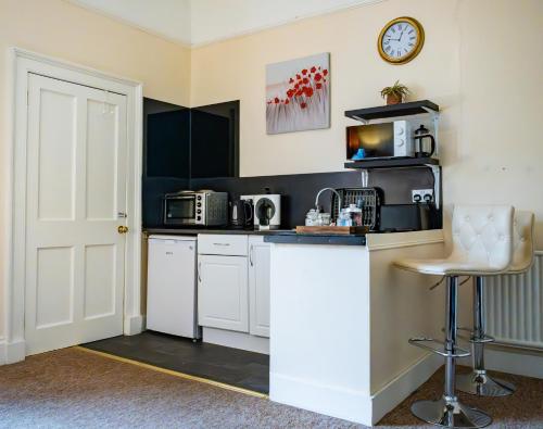 кухня, East Wing Apartment in Elgin in Елгін