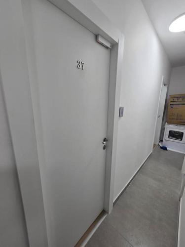 Ryo 37 דירת נופש מושלמת מרחק 5 דקות מחוף הים in Bat Yam