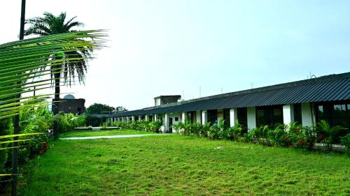 Garden, Shashwat Resort in Chirkunda