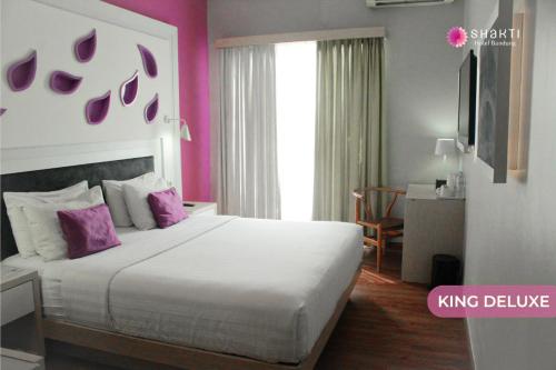 Shakti Hotel Bandung Room Type - Standard Double Room