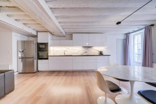 Très bel appartement Saint Pierre, Bordeaux (photo 3)