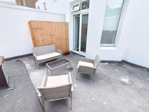 Picture of Charming 1 Bed Apartment In Kensington