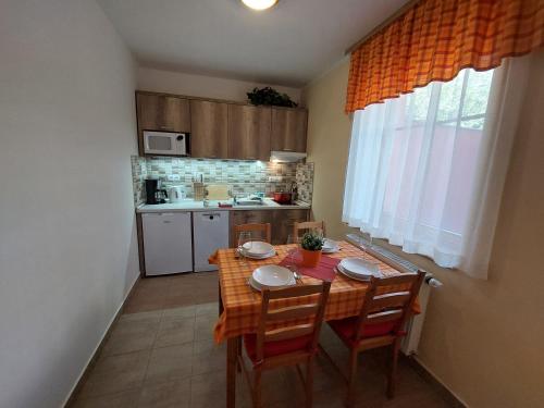 Kitchen, Apartma Turista, Pec pod Snezkou in Pec pod Snezkou