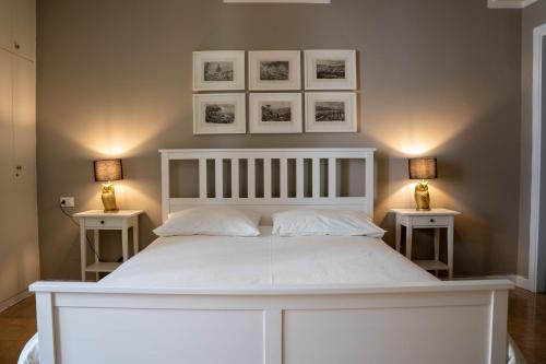 1 queen bed, 1 sofa bed