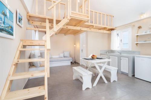 santairini santairini