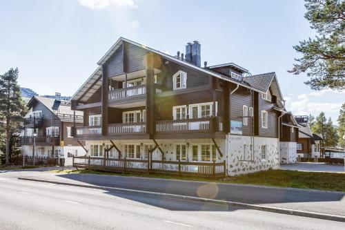 Levikaira Apartments - Alpine Chalets - image 11