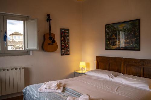 Ospitaci - Via Cairoli