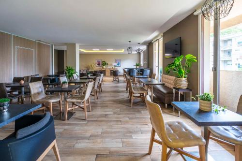 Kyriad Chambéry Centre - Hôtel et Résidence - image 11