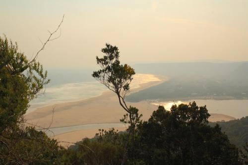 กีฬาและกิจกรรมสันทนาการ, Natures Valley BnB in อ่าวเพลทเทนเบอร์ก
