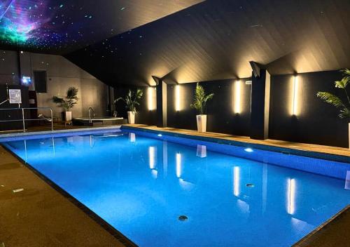 Spa, Pantgwyn Bach - Private Apartment in Cenarth