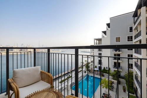 Full Sea and Pool View 1BR Le Pont Bldg3, Дубай (фото 6)