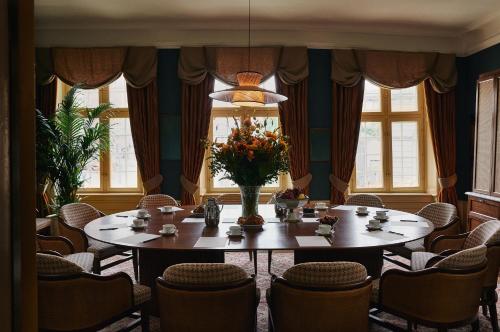 طعام و مشروبات, Hotel Sanders in آملينبورغ